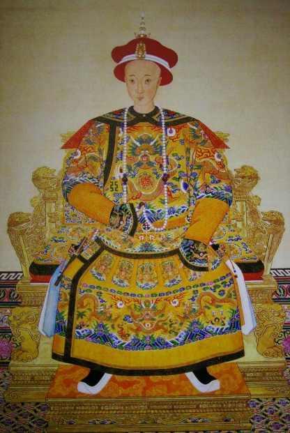 孙殿英盗慈禧墓后,清东陵又迎来神秘盗墓人,看到同治老婆像活人