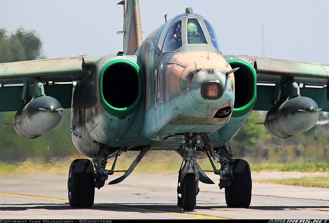 苏联俄罗斯的苏25蛙足强击机