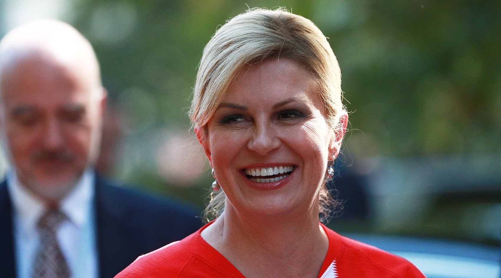 【"最美女总统"决赛会师"最帅男总统"】克罗地亚队的超大牌球迷总统