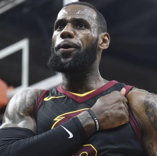 全力詹带领骑士晋级