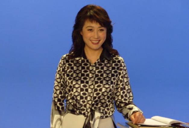 这个曲艺节目出过太多经典的节目,例如:"洛桑学艺",""于小飞口技","兰