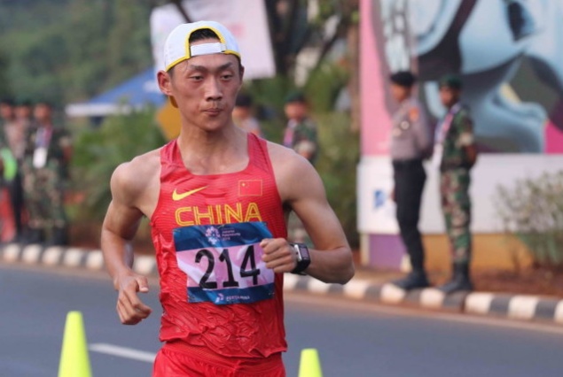 男子20km竞走王凯华夺金 中国队亚运4连冠
