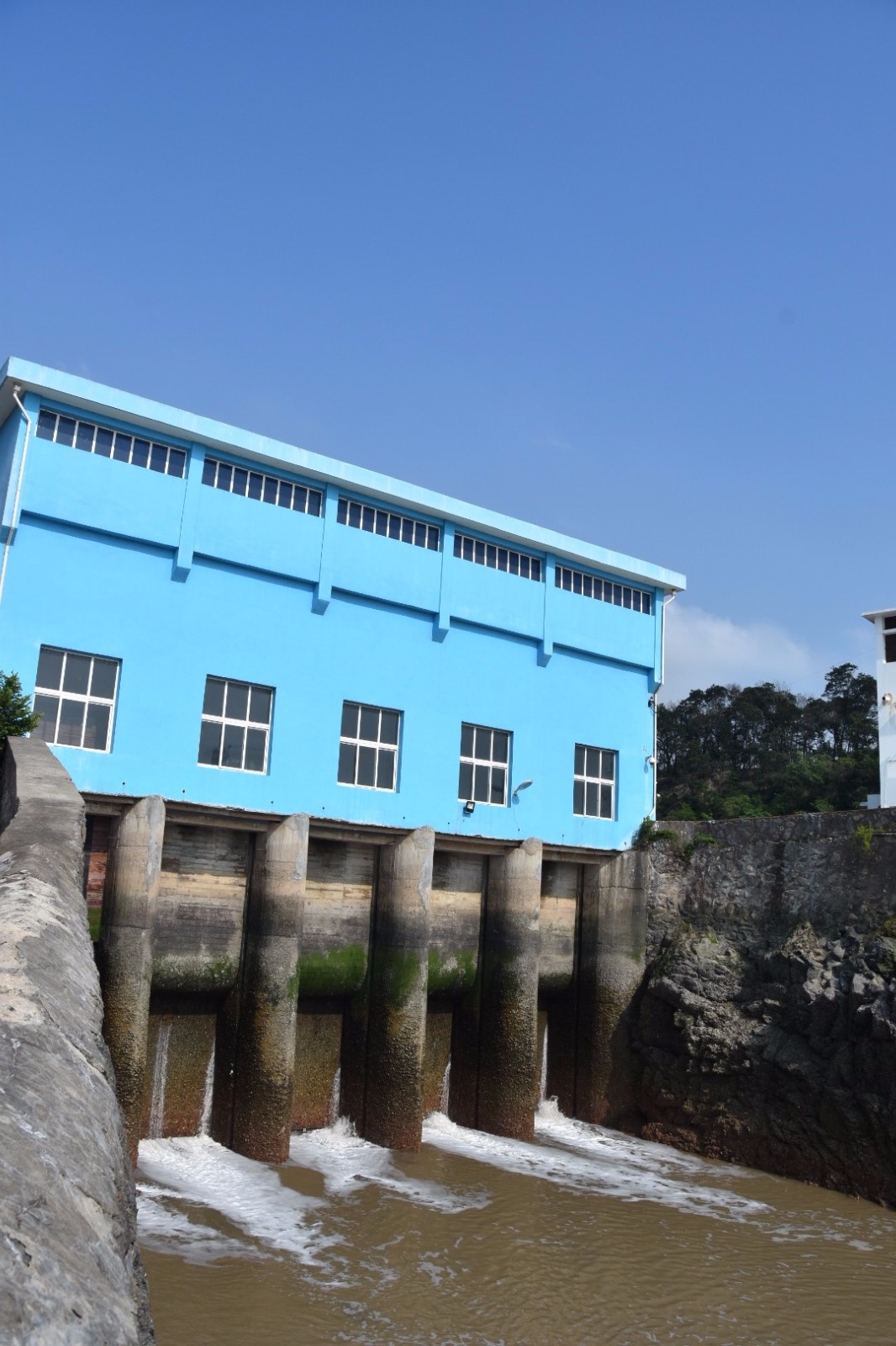 温岭江厦潮汐发电站是中国第一世界第三大潮汐发电站29图