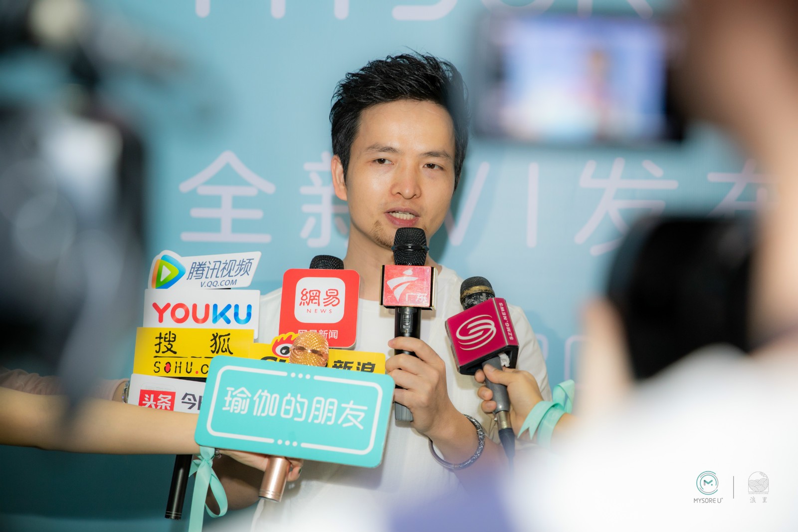 迈索尔优 创始人river在采访创始人river先生时,听说深圳首届瑜伽人的