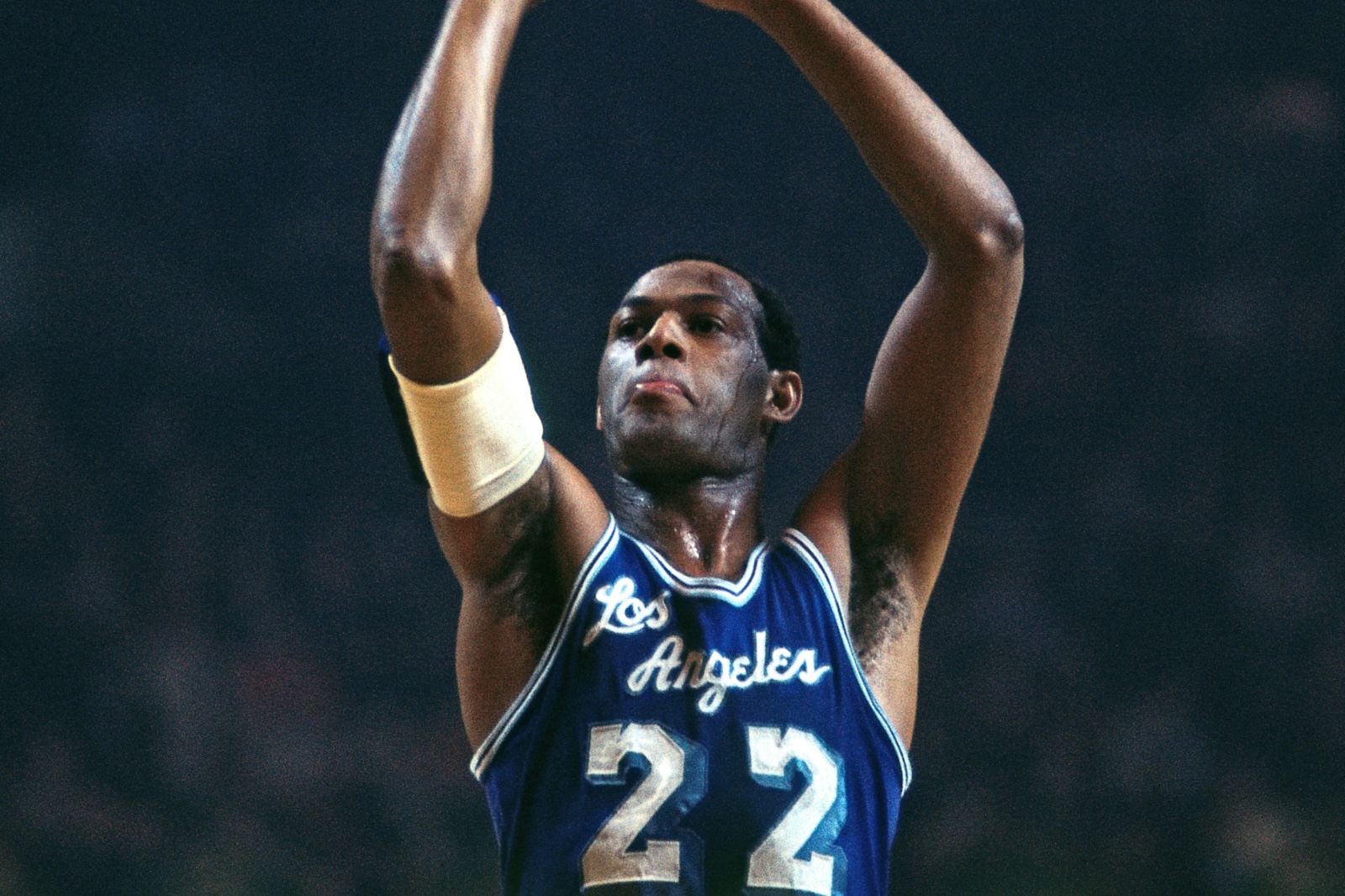 4,埃尔金·贝勒:17次5,里克·巴里:14次