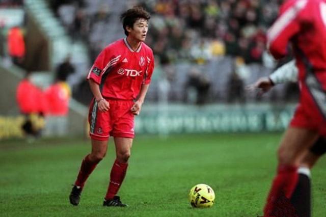 参加6次曼市德比,身价最高时达450万欧元|水晶宫|孙继海|球员_新浪