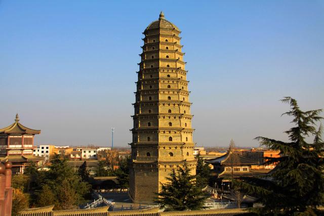 中国最灵验的三大佛教寺庙,当地人相信并推崇的祈福圣地