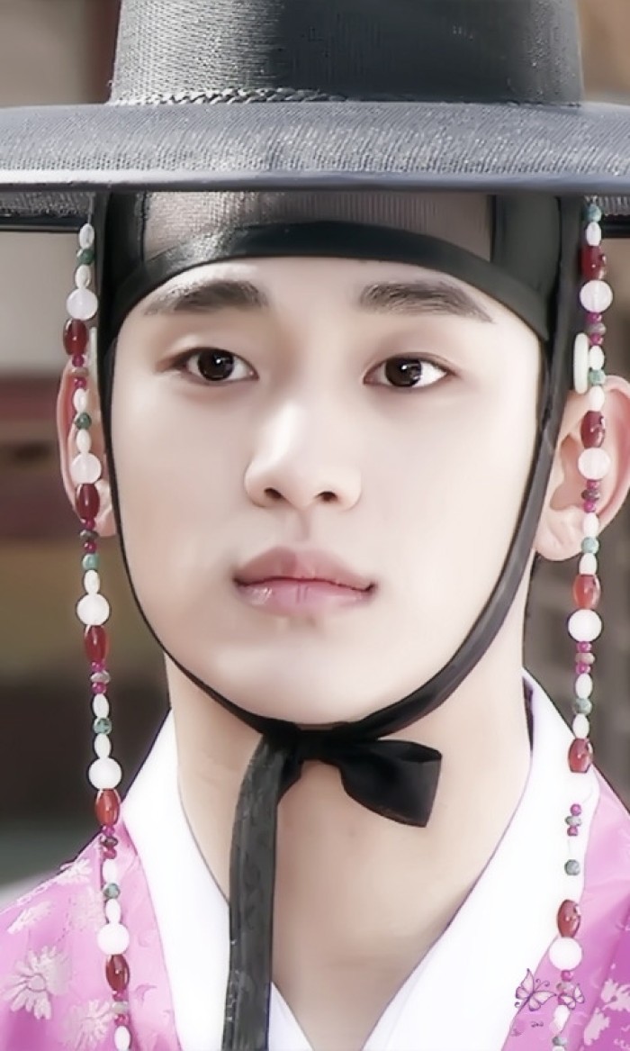 精选"都敏俊"金秀贤帅图,每张都可以做壁纸,好期待他赶快回归