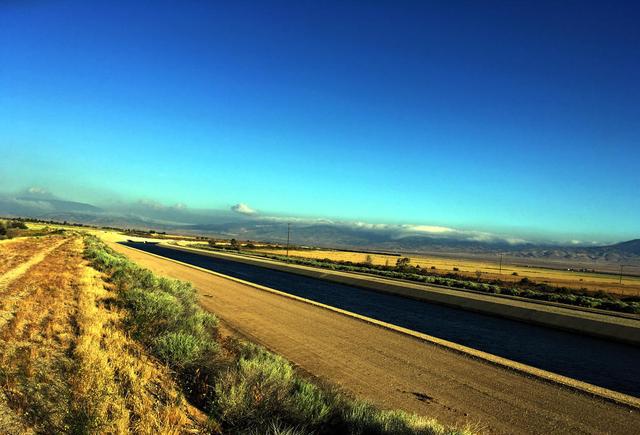 穿越美国莫哈维沙漠:行走是燃烧生命的方式