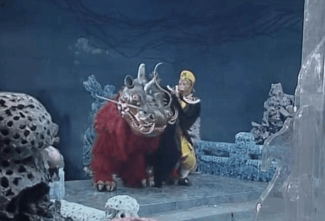 西游记为什么牛魔王还有专门的坐骑避水金睛兽而孙悟空却没有