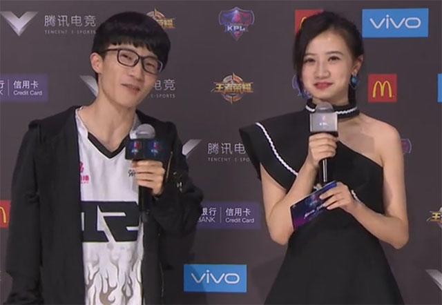 kpl美女解说gini晒私人照片网友说可以当新壁纸了