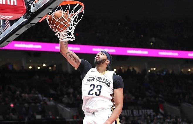 17-18赛季5大"单场"扣篮秀: 浓眉哥7次扣篮排第三, 第一太恐怖