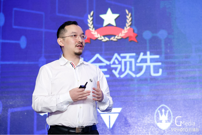 360张旻翚:PC沉浸+移动碎片 AI 缔造融屏营销时代__财经头条