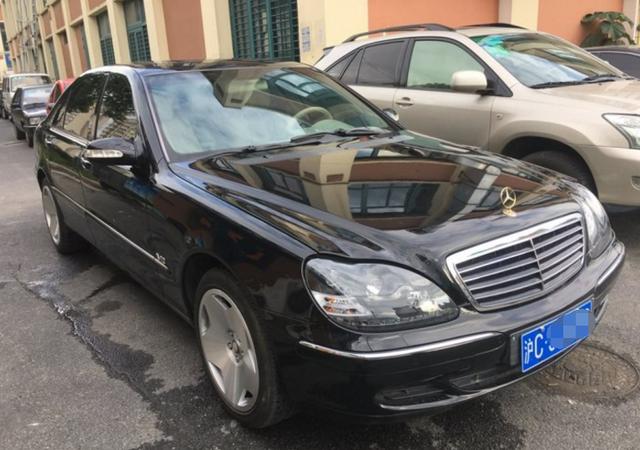 上海郊区小伙为了面子买辆2004款奔驰s600,两月后直呼开不起了