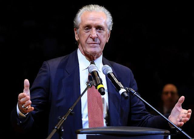 薪资联盟第一,7人超千万没有一个全明星,最精明总经理晚节不保