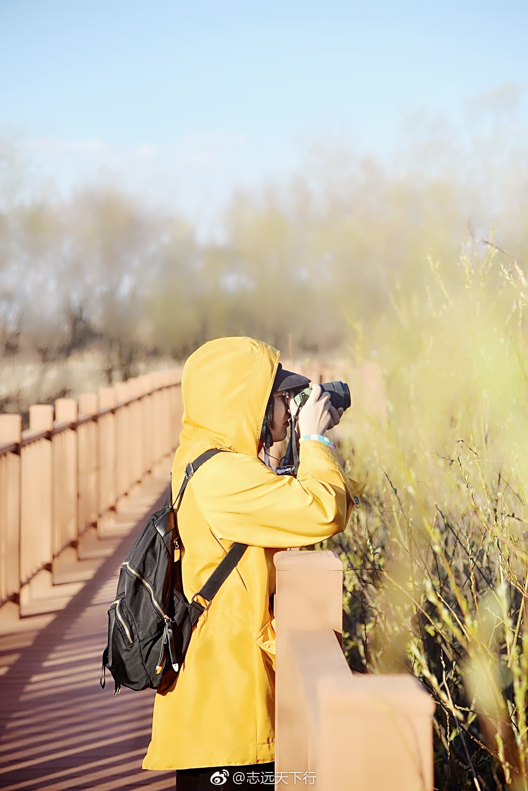 鹿鼎山下的青春气息,唯美了整条呼玛河.