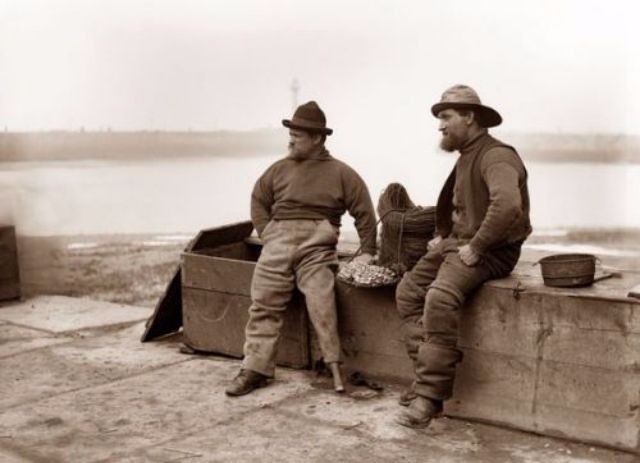 老照片:十九世纪的英国小镇居民(2)_新浪看点