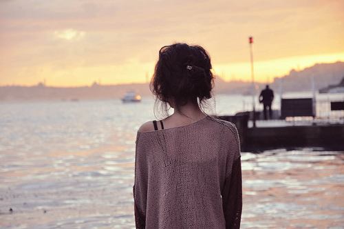 和女友和平分手后 晚上看到她的朋友圈,心如刀割