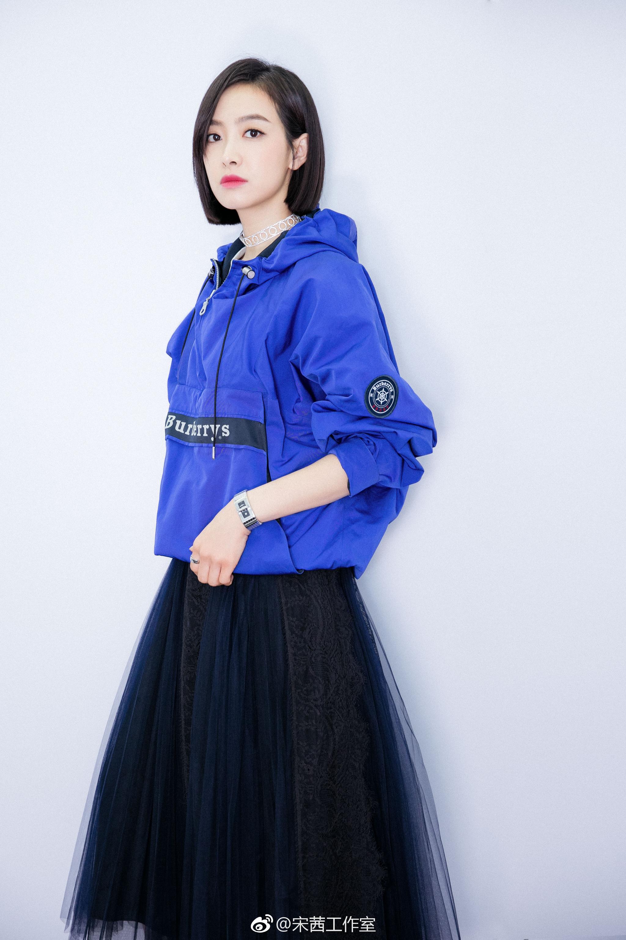 stylist:@fil小白    (特别声明:以上文章内容仅代表作者本人观点,不