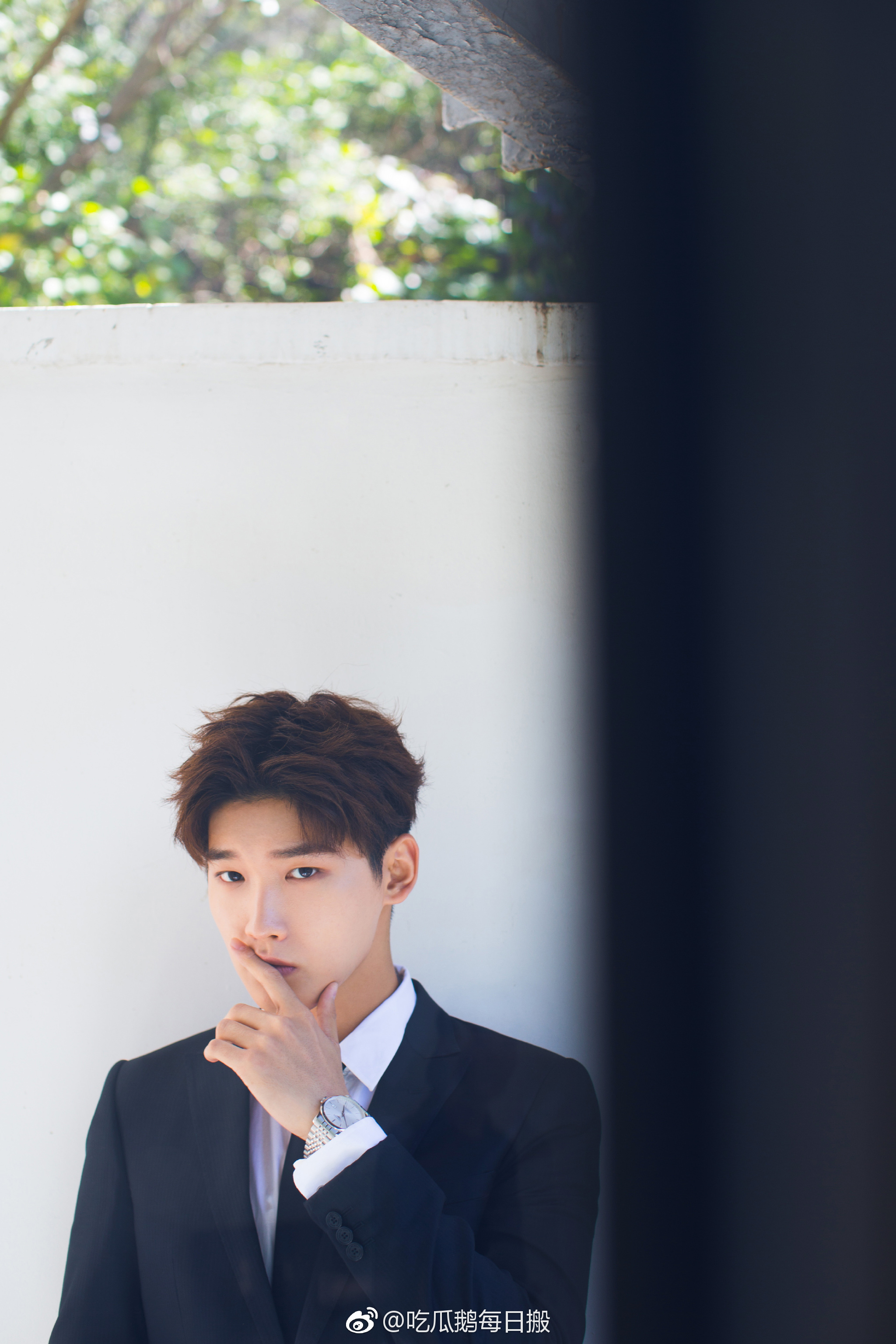 邢昭林浪琴品牌活动最新造型,把西装穿得绅士,把马术服穿得帅气!