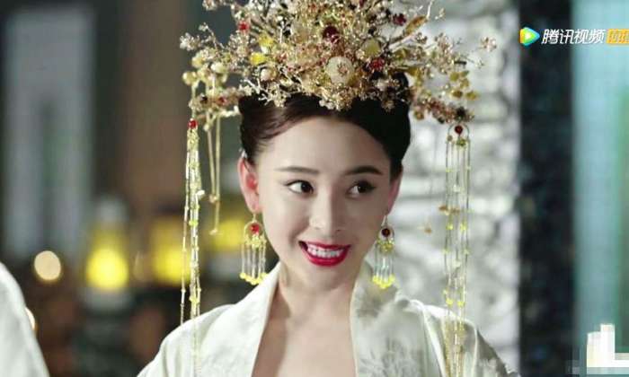 扶摇贵淑德贤四夫人大pk! 杨幂颜值碾压三妃, 气场却输给她!