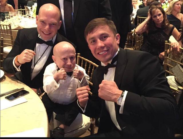 战神戈洛夫金好友去世他是美国特型演员身高只有80厘米