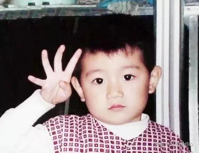 tfboy谁变化最大王源童年胖的没弧度千玺前后变化太惊人