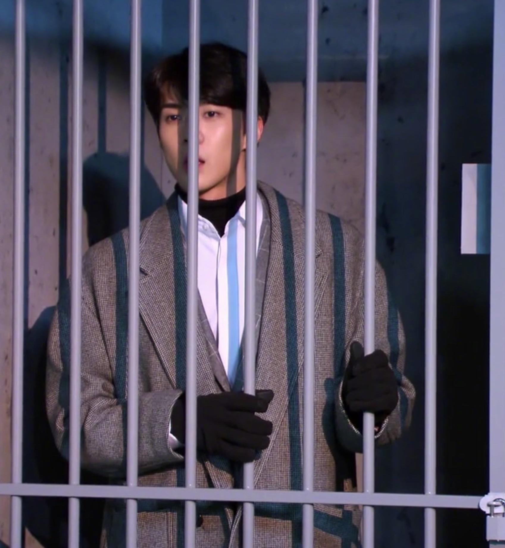 《犯人就是你》主嘉宾:刘大神控场,李光洙搞笑,吴世勋帅气