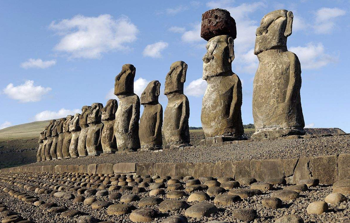 世界十大禁地每年仍有大量游客前往留下了许多未解之谜