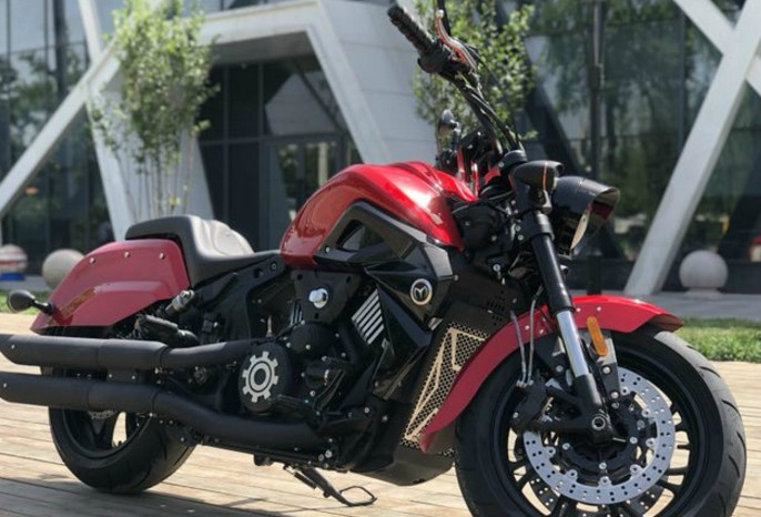 4,8万的摩瑞火灵骑士v800开箱,网友,这也太帅吧