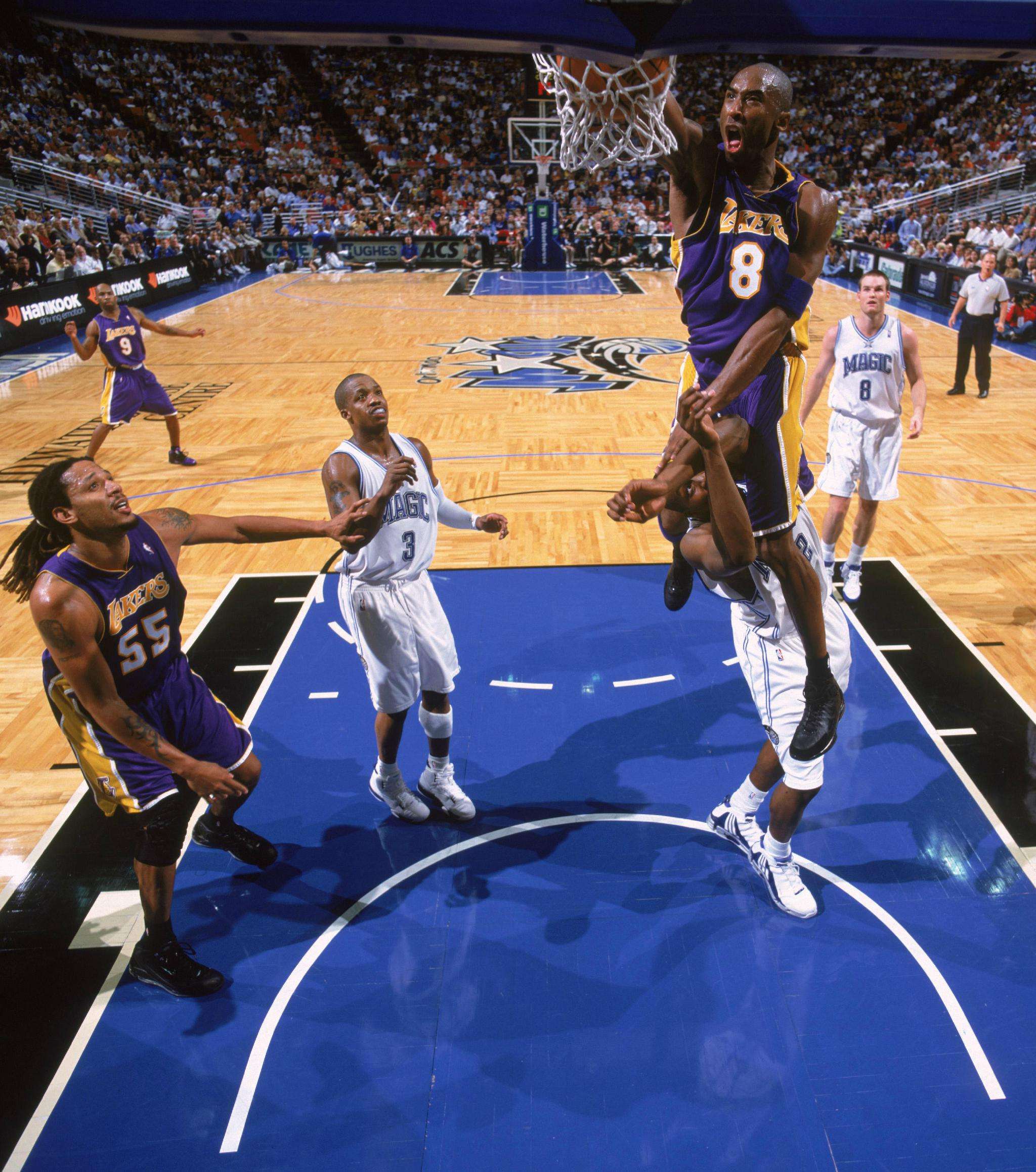 14年前的今天,科比骑扣霍华德!