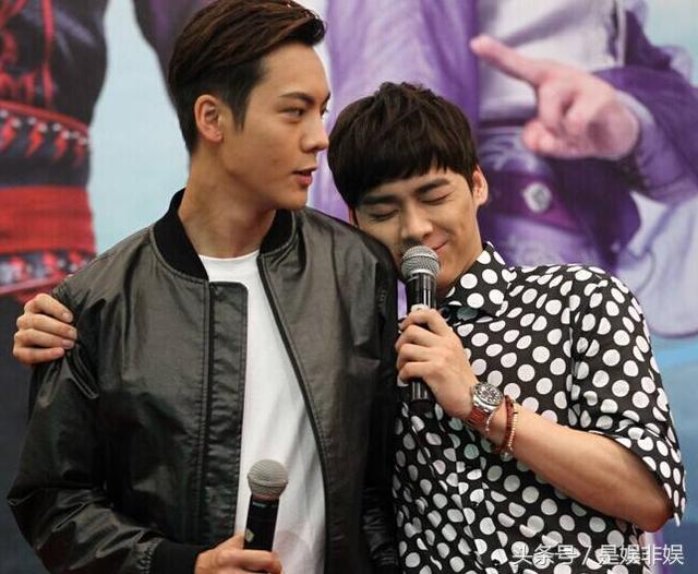 娱乐圈的6对好基友,李易峰陈伟霆上榜,终于知道自己为何单身了