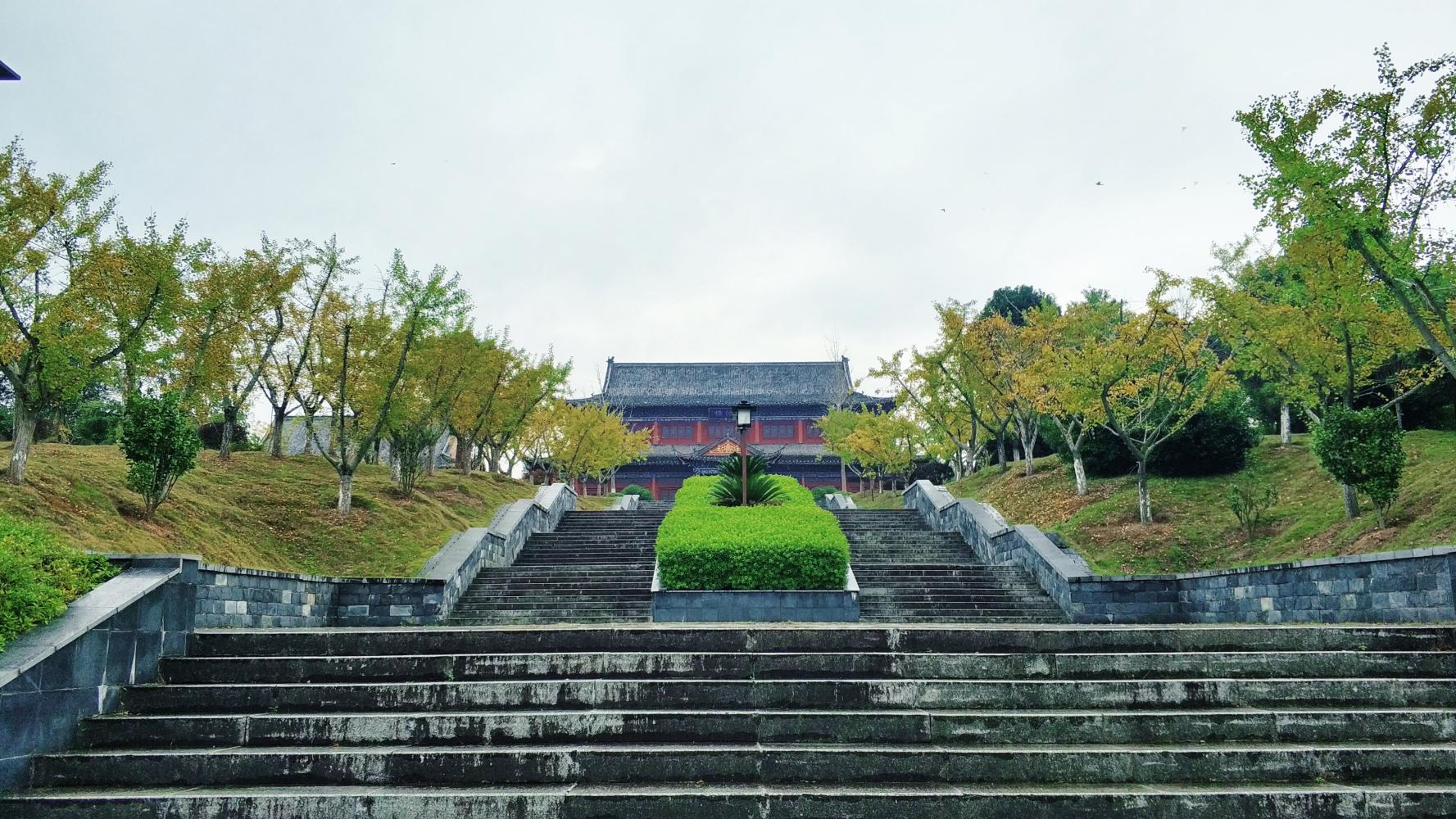 江西省抚州市资溪县泰伯公园-立冬时节雨纷纷-1095个我爱你