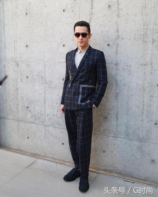 代言阿玛尼的胡歌一直都走在时尚的前沿