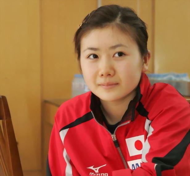 《芳华》原型杨慧成就"不老传说",其学生家长难以相信她年近60