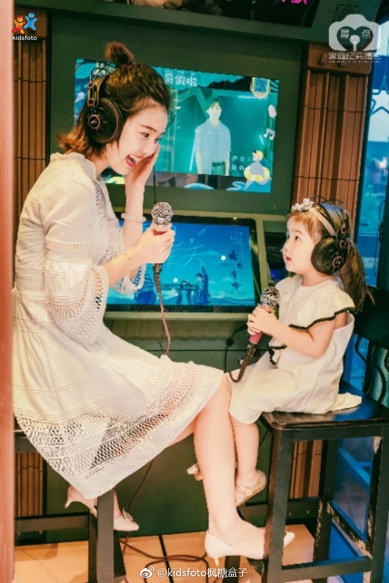 《全职妈妈成长为独立摄影师|枫糖|儿童摄影|摄影师_新浪新闻