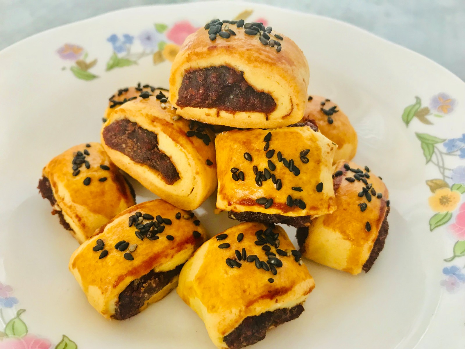 老少皆宜烘焙小甜点,教你烤箱豆沙酥饼的做法,让亲子关系更融洽