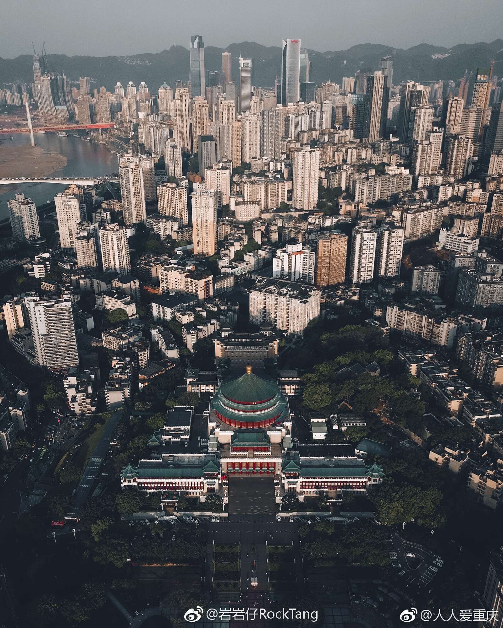 勒不是电影也不是画卷勒是重庆我爱她的8d魔幻爱她的山水动人