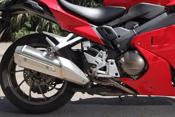 本田摩托车800cc图片