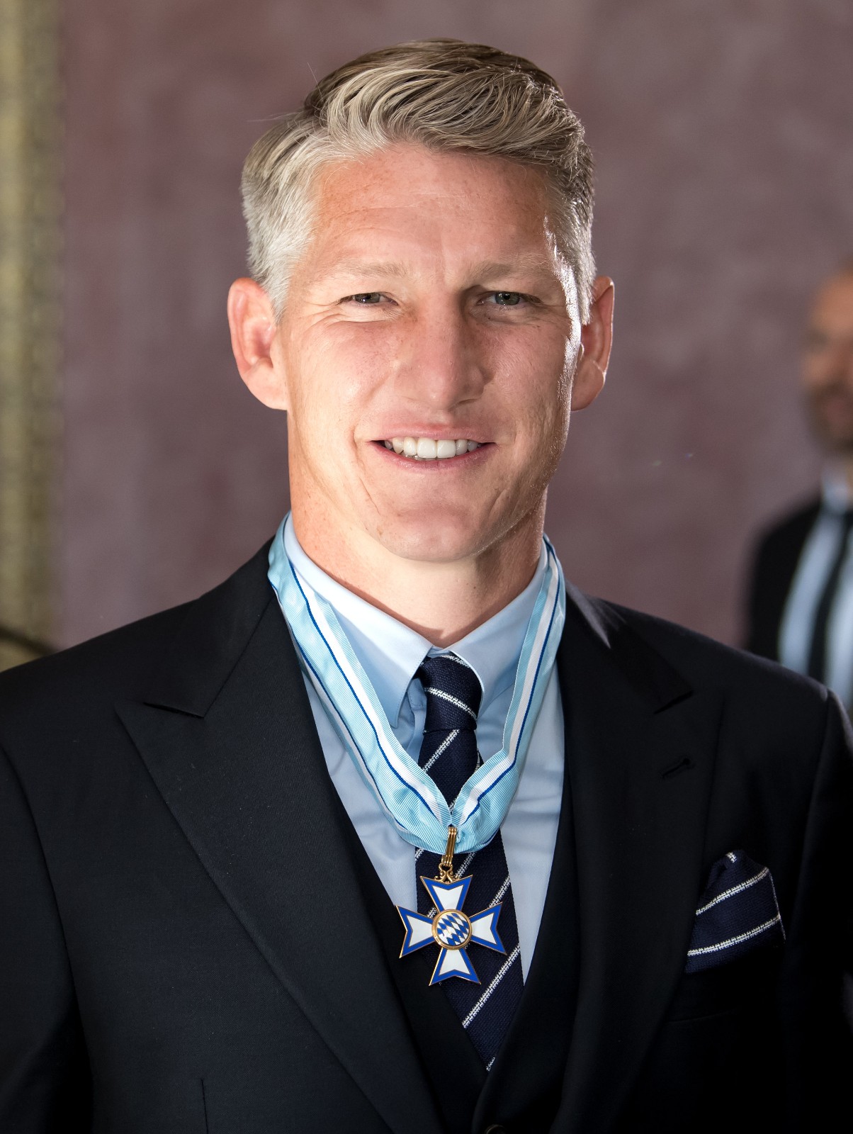 施魏因施泰格领取巴伐利亚州勋章