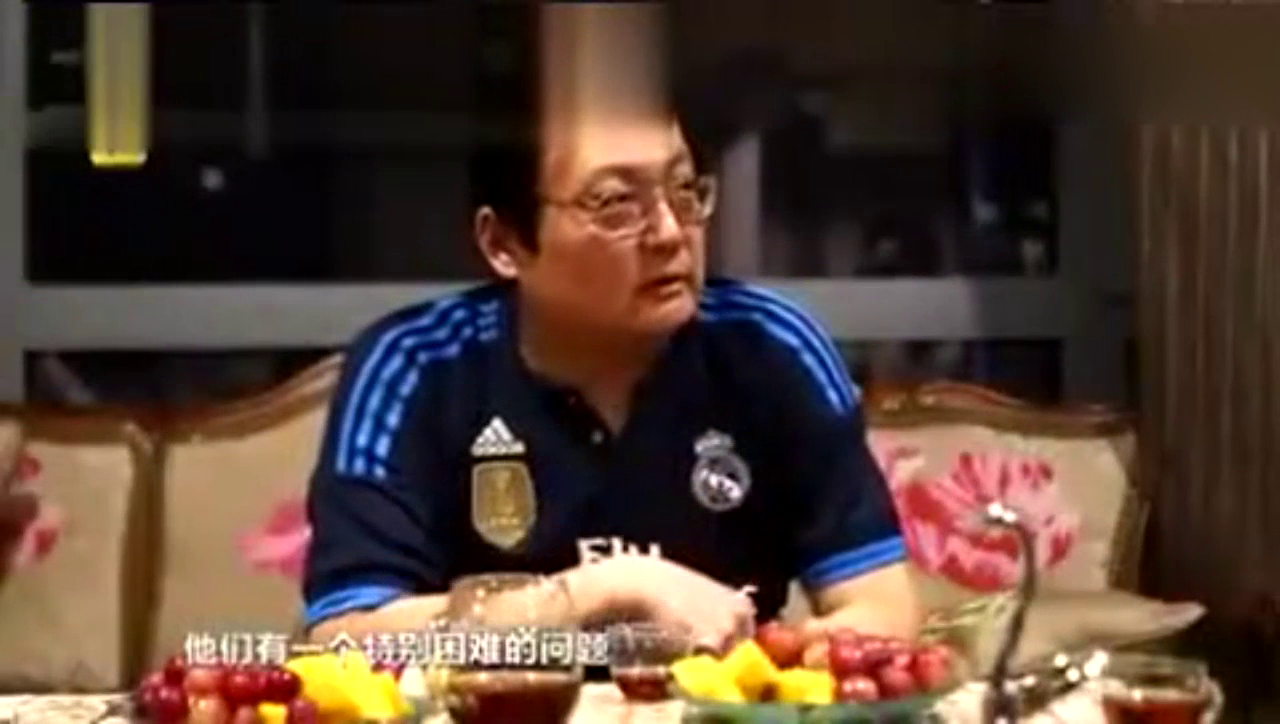 饭局嘴笨不会说话,找不到话题怎么办,老梁教你