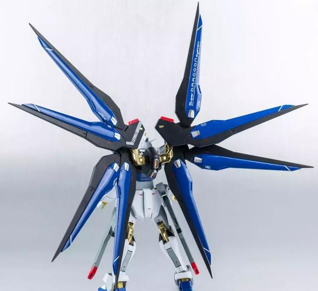 ROBOT魂 最强最帅的强袭自由高达