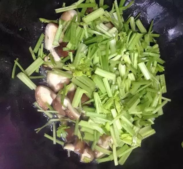 炒什么素菜好吃又简单?分分钟就可端上桌!