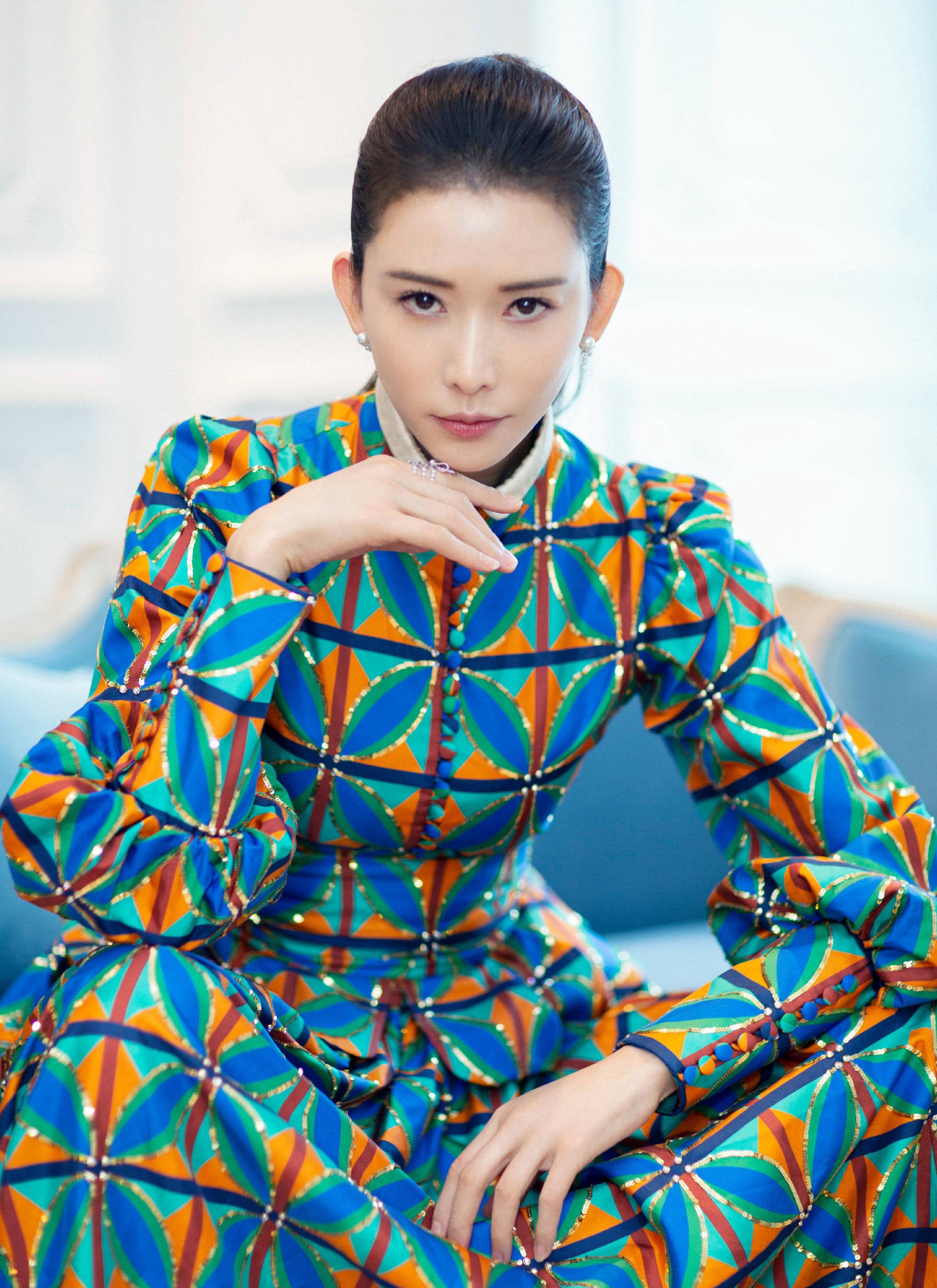 林志玲最新造型胖了一圈仙气尽失