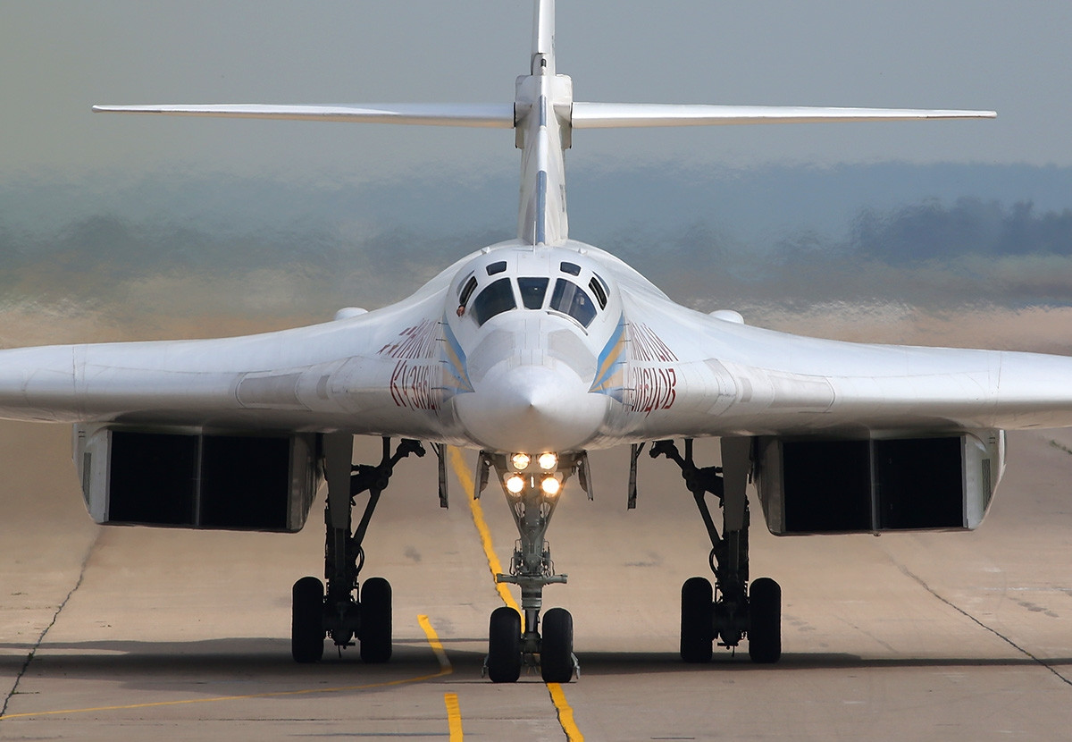 中国能造图160轰炸机图片