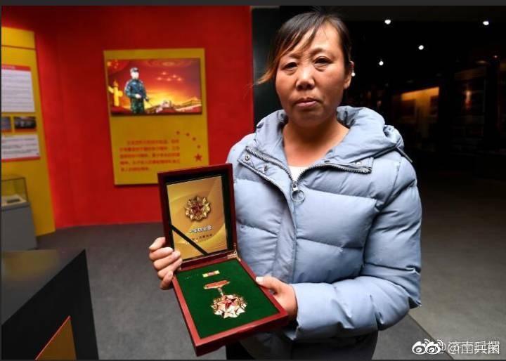 英雄再见!武警山东总队举行王成龙烈士追记一等功大会