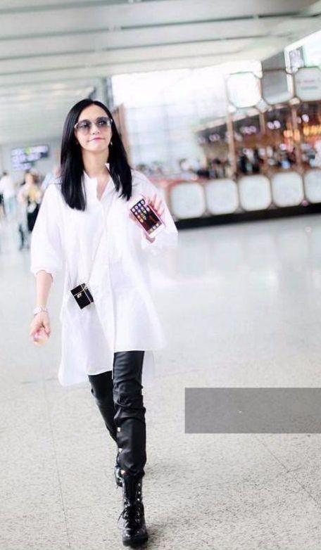 姚晨|香烟盒|皮裤_新浪新闻