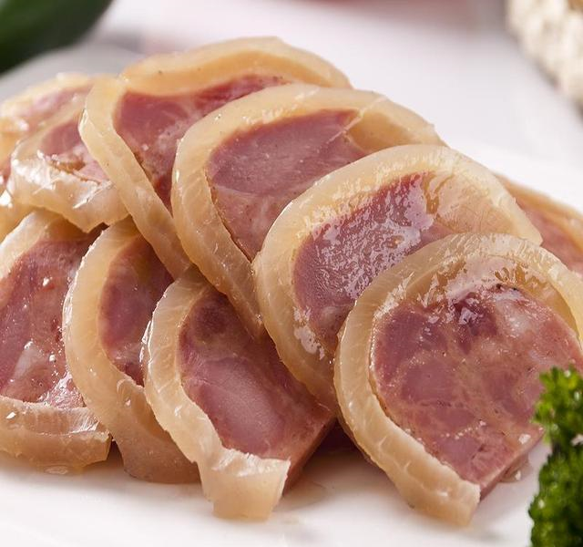 五香捆蹄七,广东的鸡仔饼,等.八,广西的大肉棕,等.