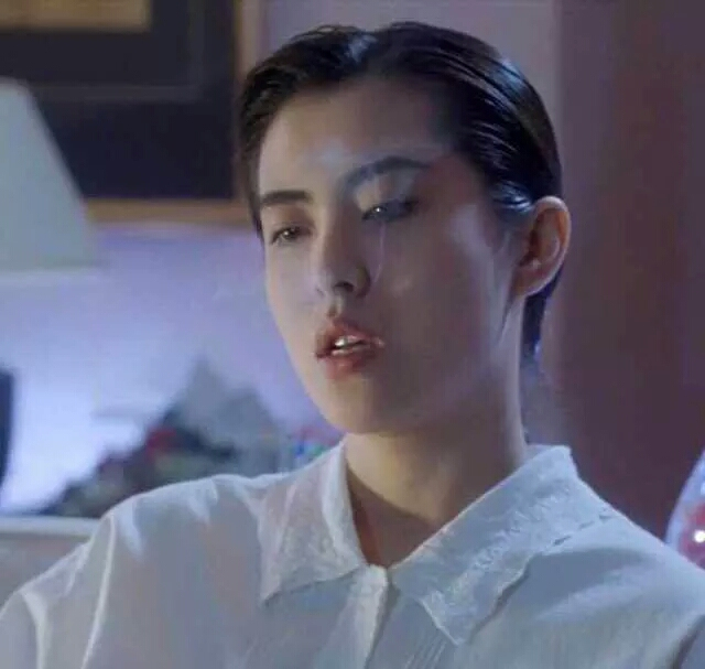 惊艳的女扮男装王祖贤帅一脸贵公子陈瑶她最经典