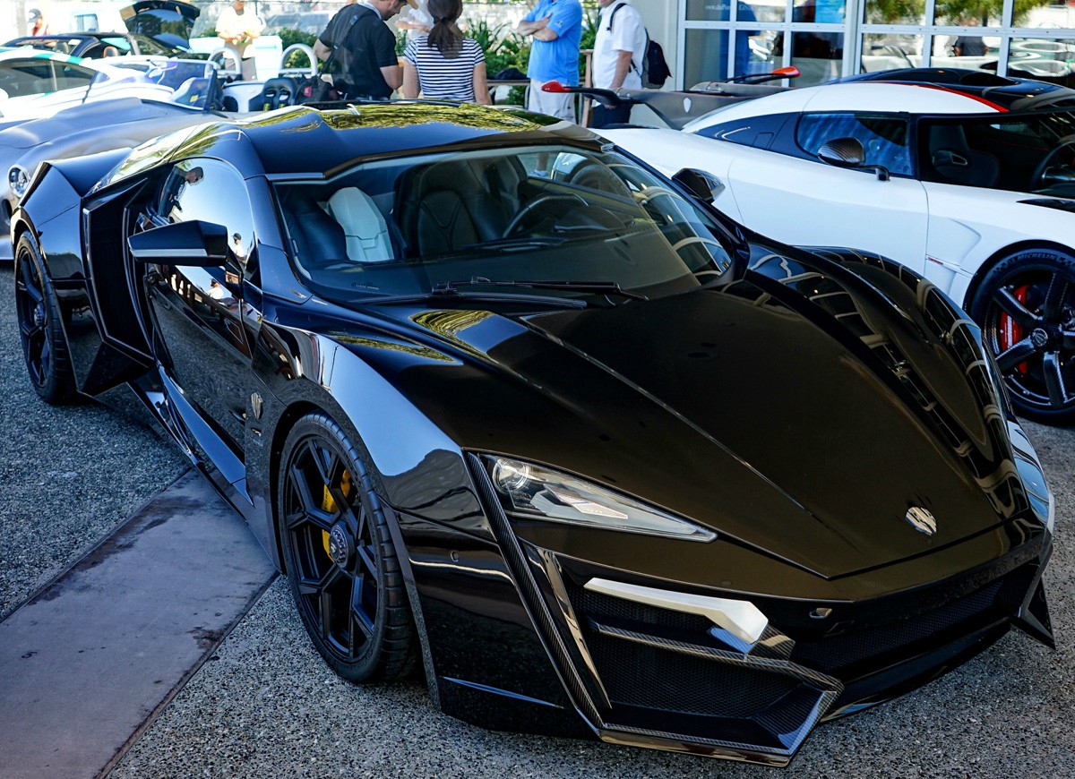 猛兽lykan hypersport